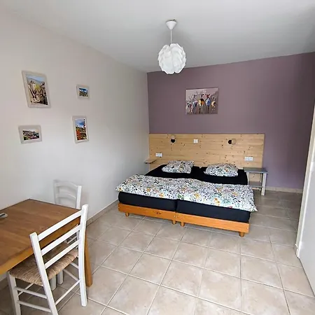 Des 3 Anes Bed & Breakfast 4*