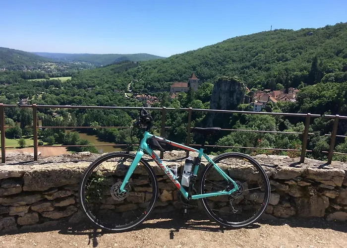 Des 3 Anes فندق مبيت وإفطار 4*