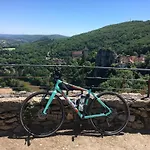 Des 3 Anes Bed & Breakfast 4*