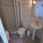 Des 3 Anes Bed & Breakfast