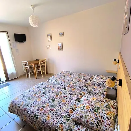 Panzió Des 3 Anes Blars