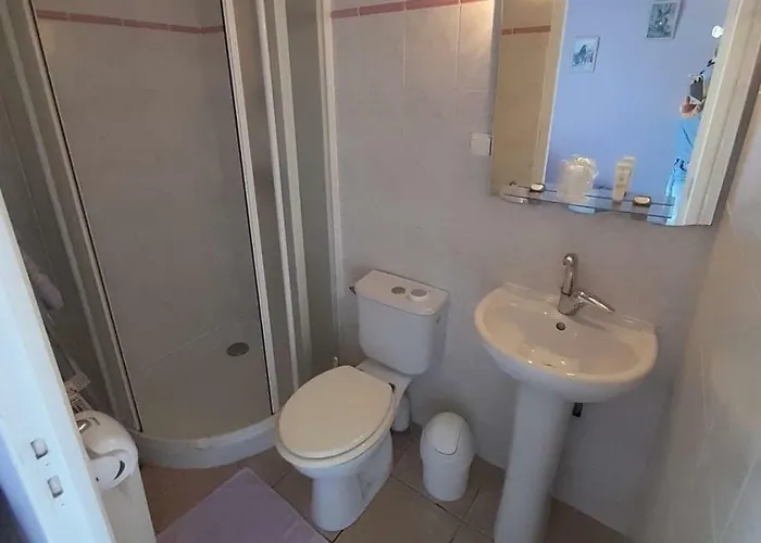 Des 3 Anes Bed and Breakfast